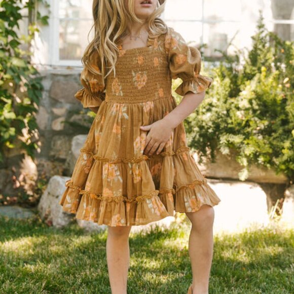 Ivy city co Madeline Dress in Celeste Floral - Picture 2 of 4